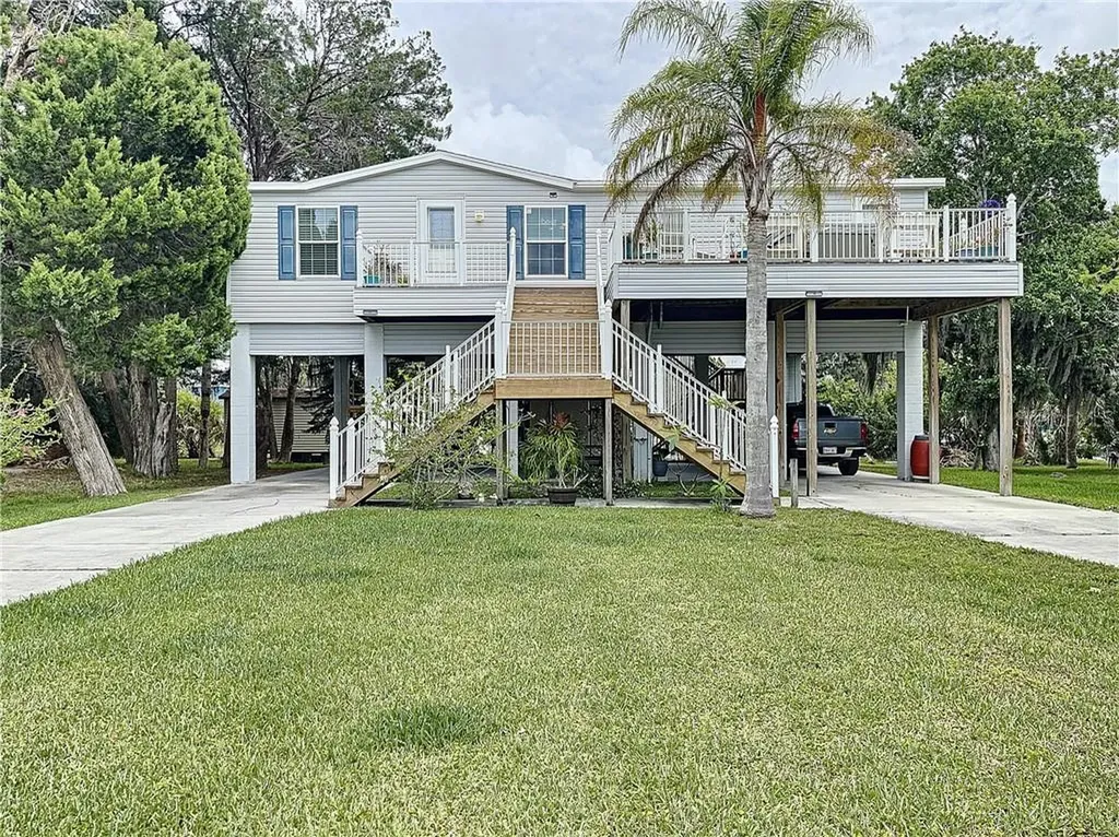 14430 Birch Street Hudson FL 34667