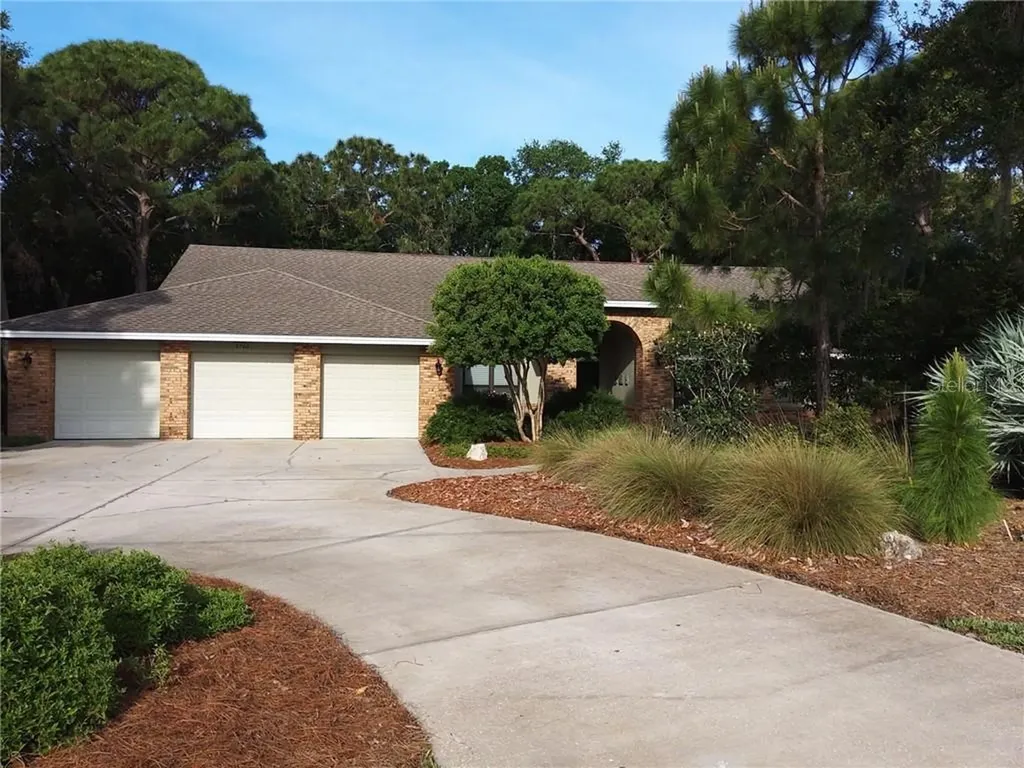 8700 143rd Street Seminole FL 33776