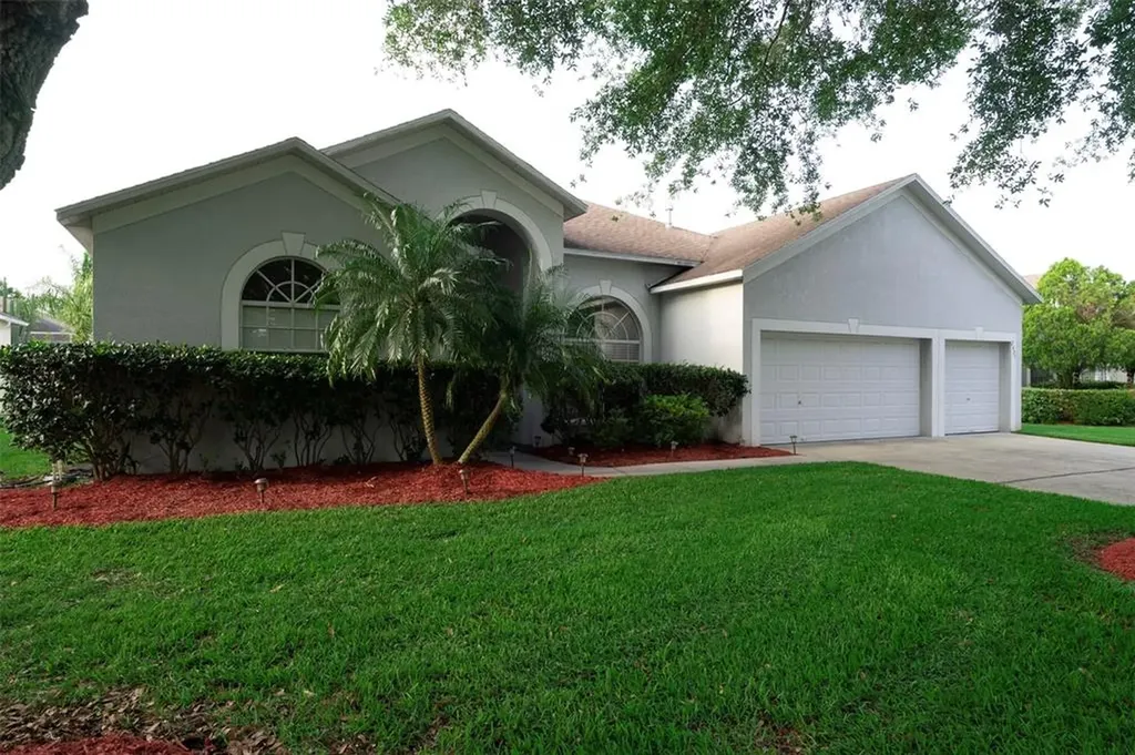2621 Abbey Grove Drive Valrico FL 33594