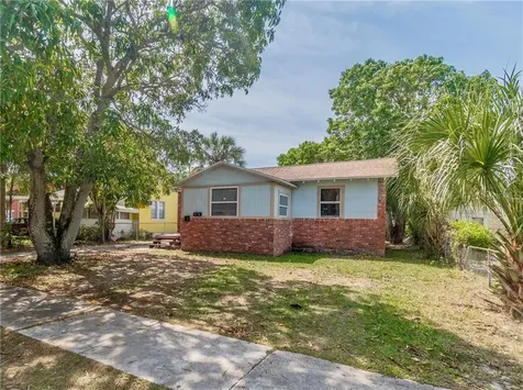 2033 20th Street S St Petersburg FL 33712