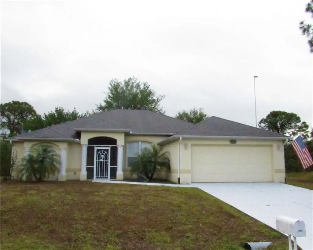 4814 Delwood Drive North Port FL 34288