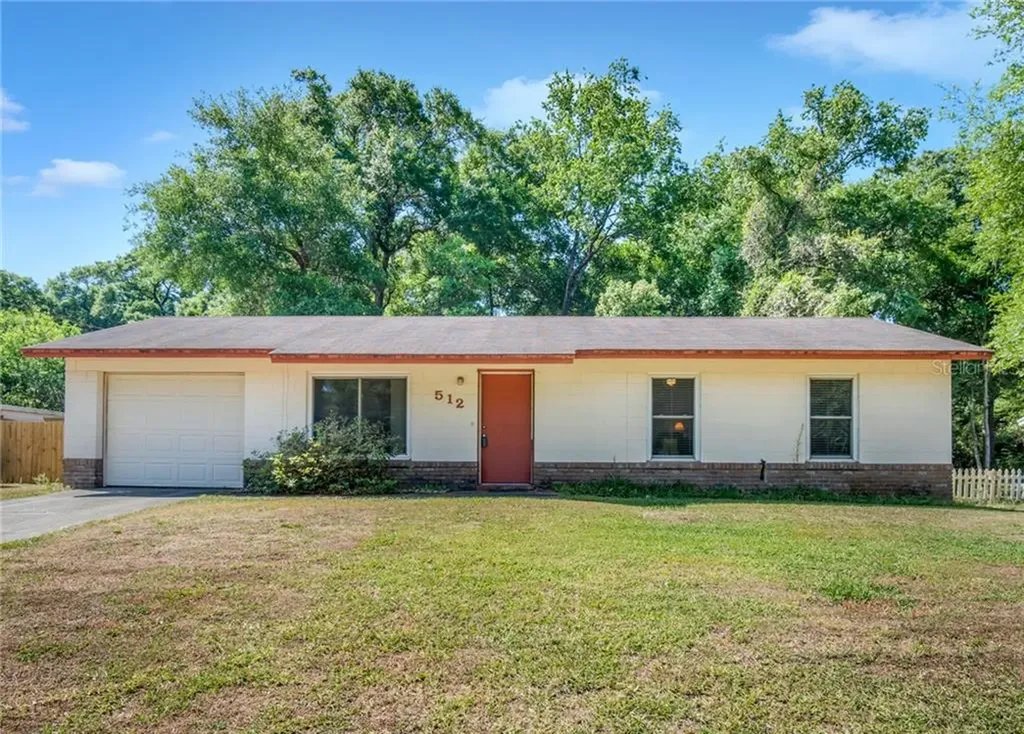 512 W Fern Drive Orange City FL 32763