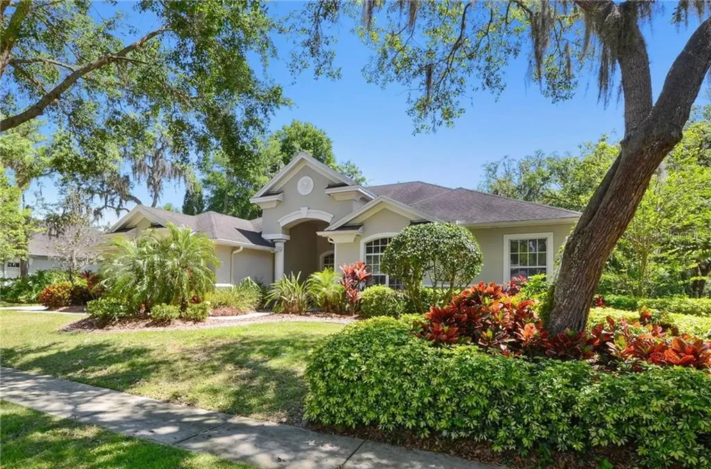 15812 Sorawater Drive Lithia FL 33547