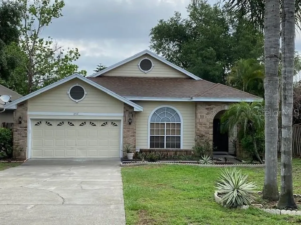 2715 Grantham Court Orlando FL 32835