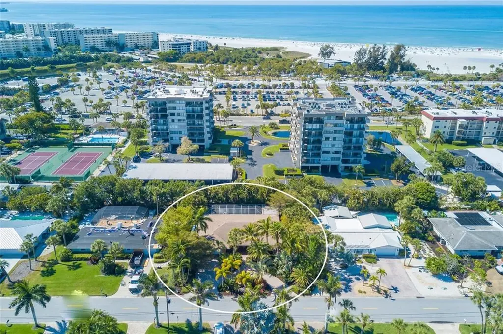 5634 Cape Leyte Drive Sarasota FL 34242