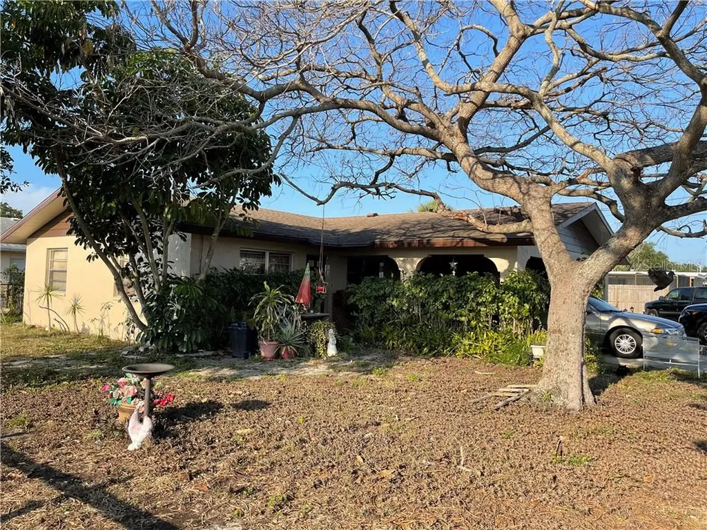 6020 42nd Avenue W Bradenton FL 34209