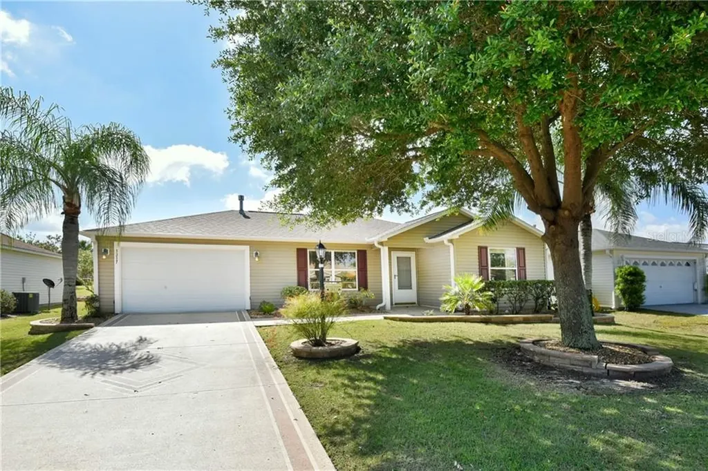 1317 Murrells Inlet Loop The Villages FL 32162