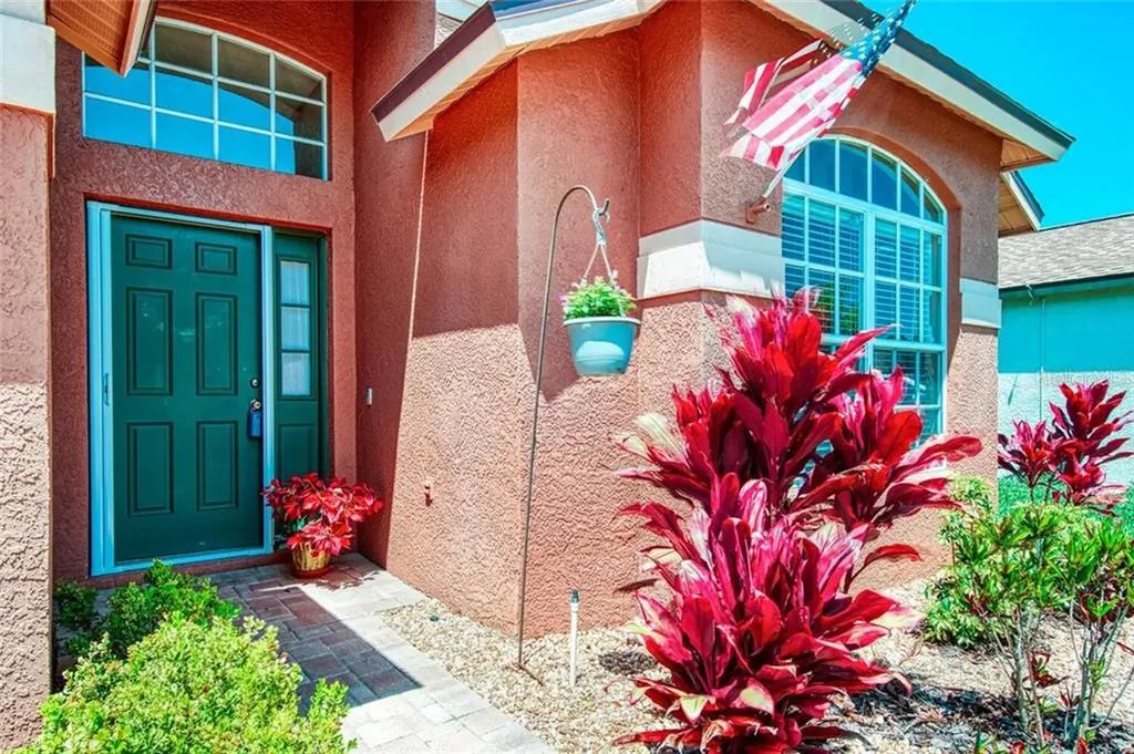 20441 Homossasa Court Land O Lakes FL 34637