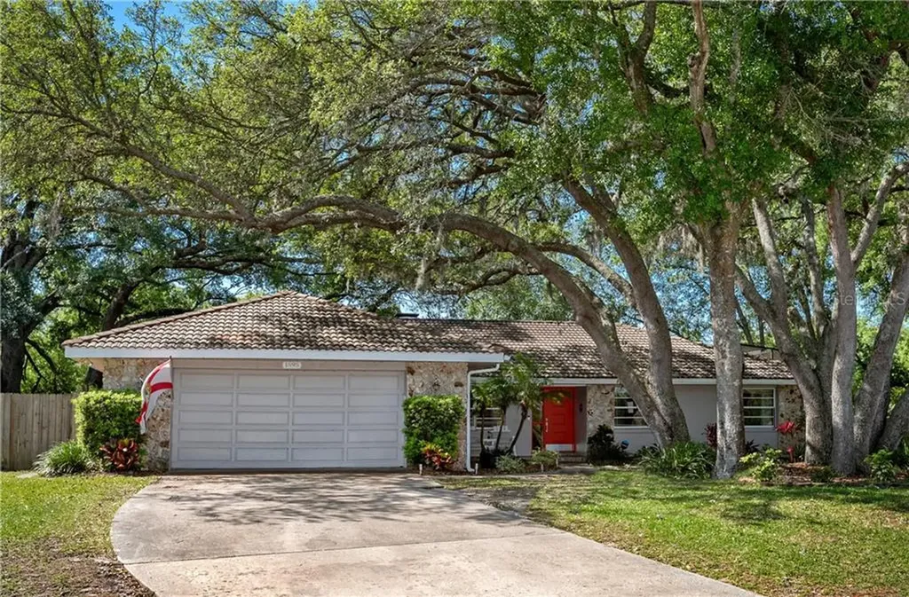 1595 Grace Lake Circle Longwood FL 32750