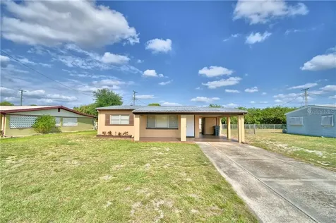 303 Raymond Avenue Frostproof FL 33843