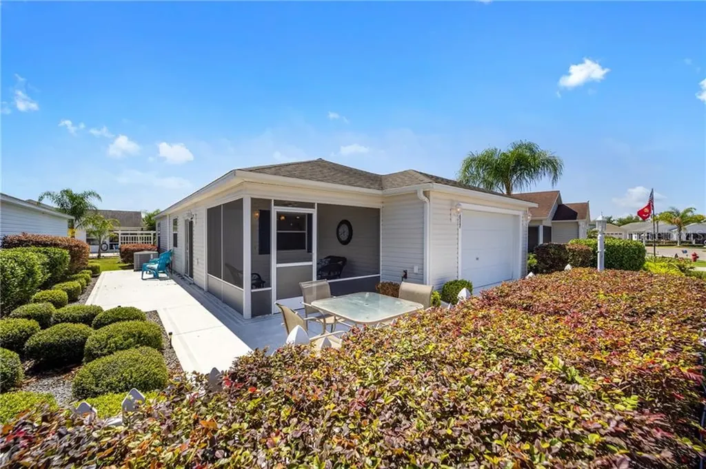 2617 Fenholloway Lane The Villages FL 32162