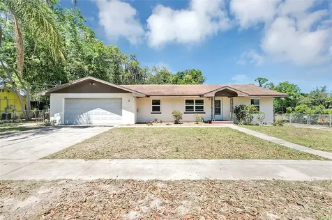 1325 Stowe Avenue Mount Dora FL 32757