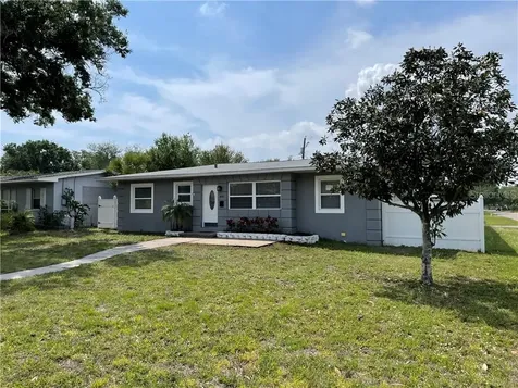 800 40th Avenue NE St Petersburg FL 33703