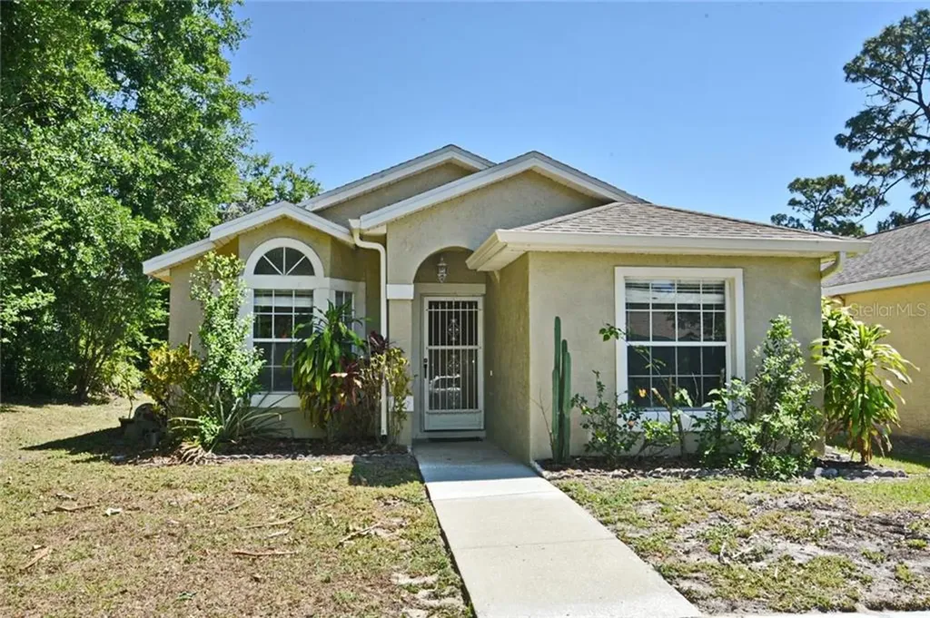 317 N Wilderness Point Casselberry FL 32707