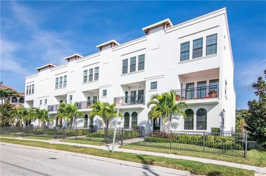 1843 5th Street N St Petersburg FL 33704