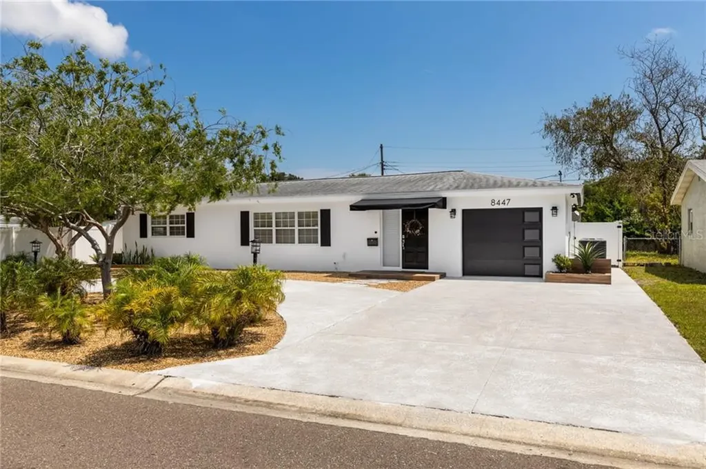 8447 8th Street N St Petersburg FL 33702