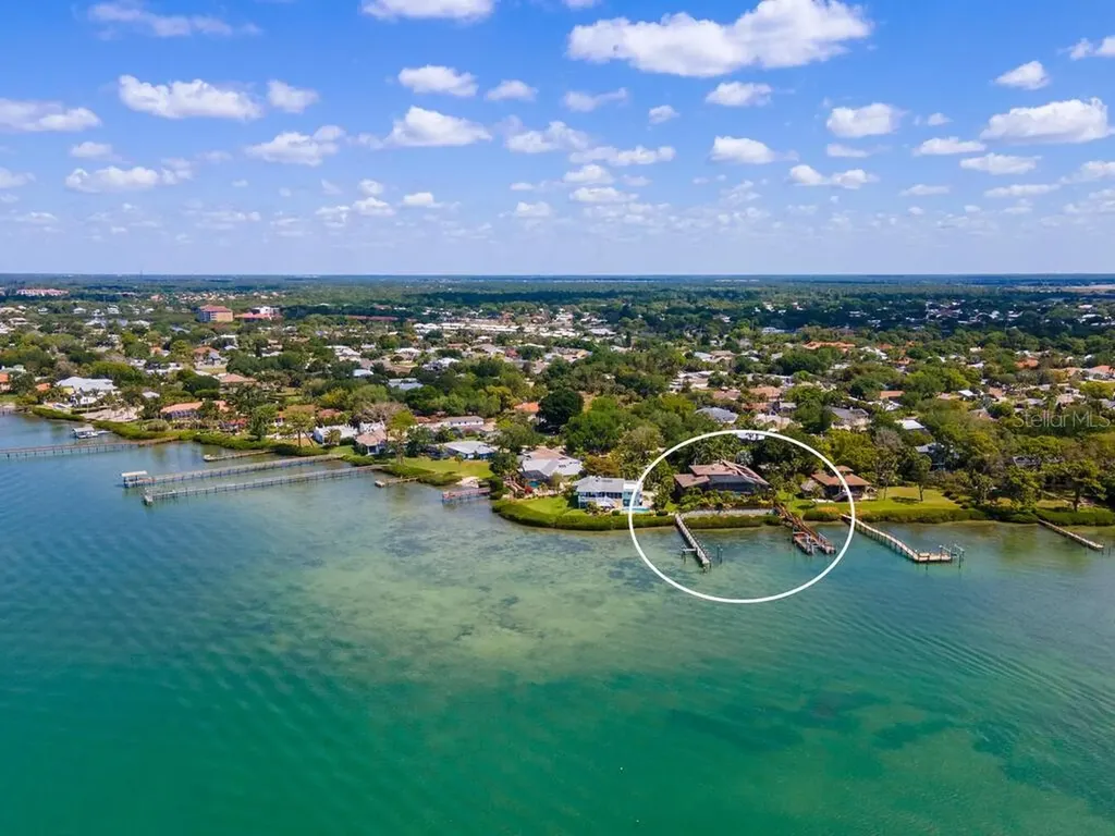 2251 Bayshore Road Nokomis FL 34275