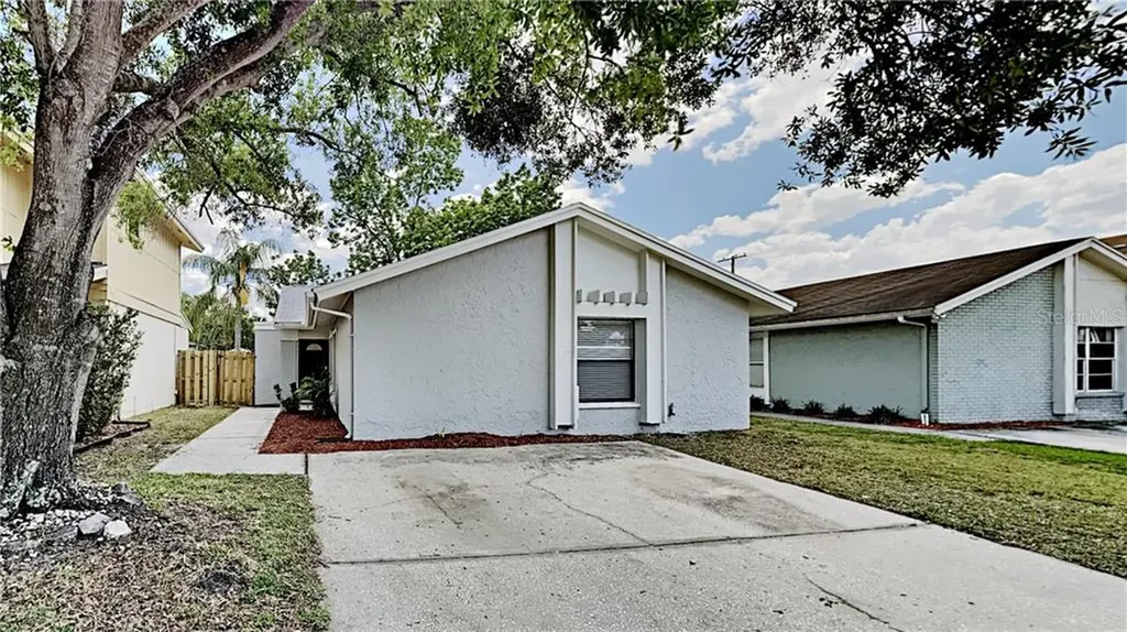 10503 Parkcrest Drive Tampa FL 33624