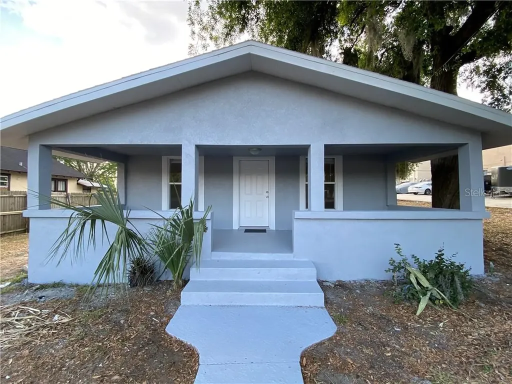 28 N 10th Street Haines City FL 33844