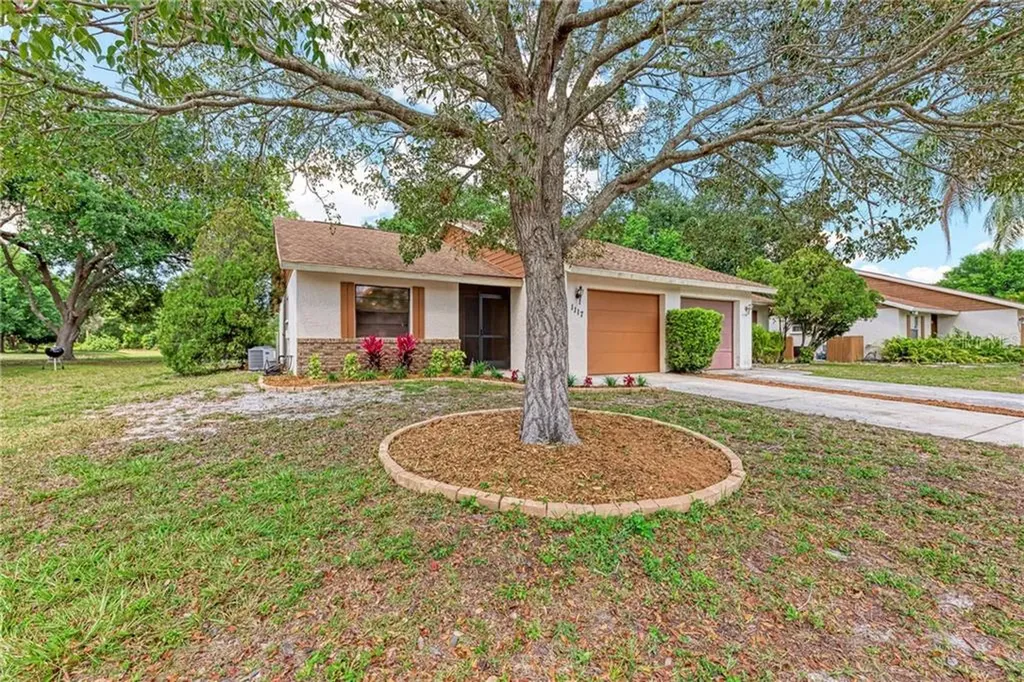 1117 Deer Hollow Place Sarasota FL 34232