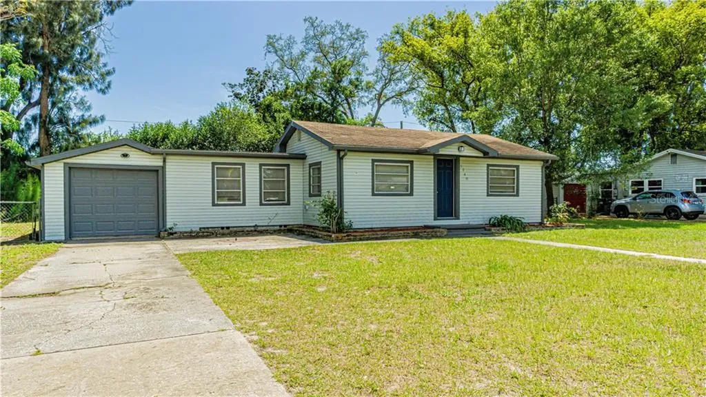 5140 45th Avenue N St Petersburg FL 33709