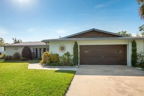 4187 52nd Avenue S St Petersburg FL 33711