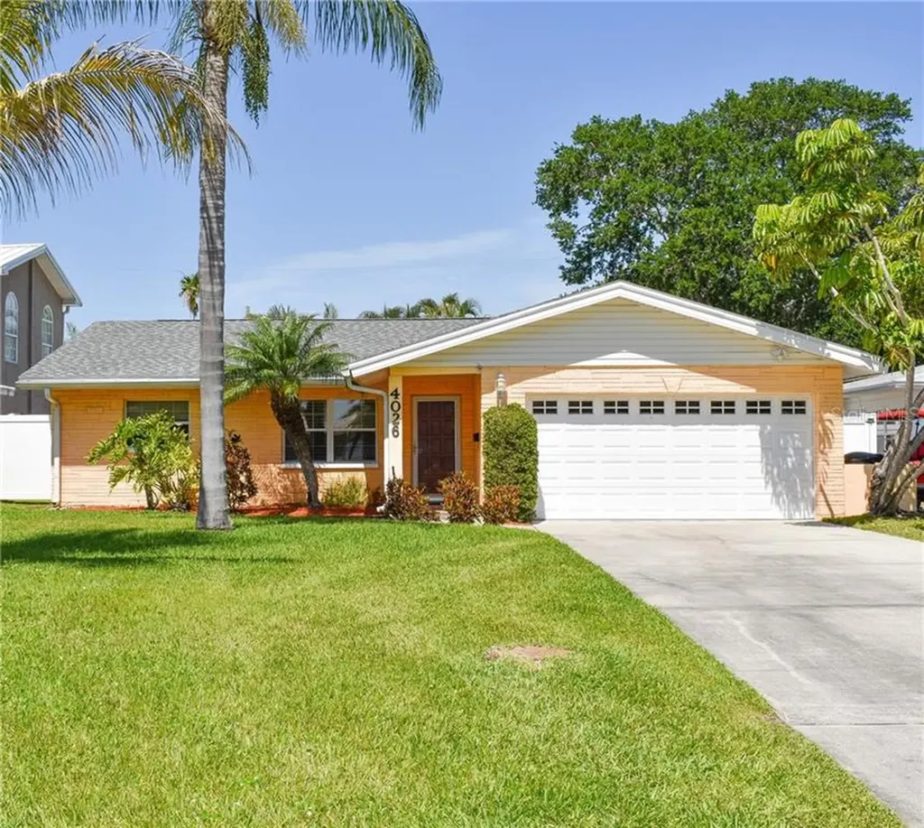4026 Bayshore Boulevard NE St Petersburg FL 33703