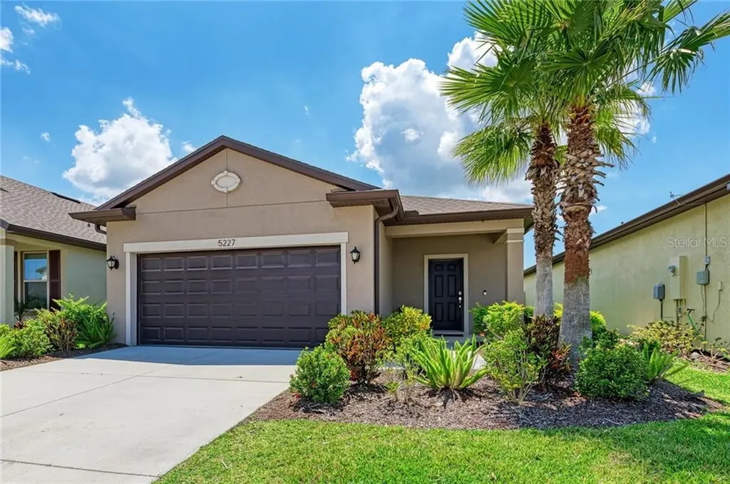 5227 Levana Street Palmetto FL 34221
