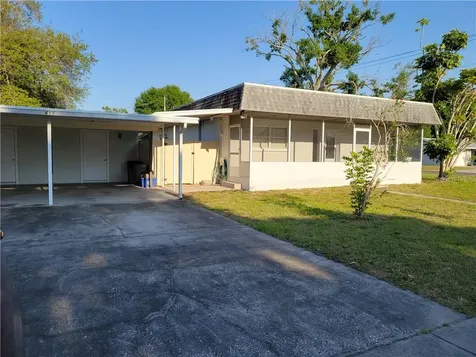 615 46th Street W Bradenton FL 34209