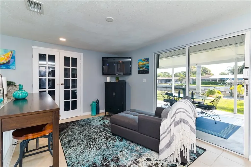 18289 Wolbrette Circle Port Charlotte FL 33948