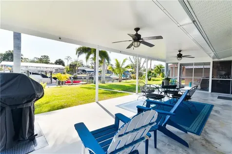 18289 Wolbrette Circle Port Charlotte FL 33948
