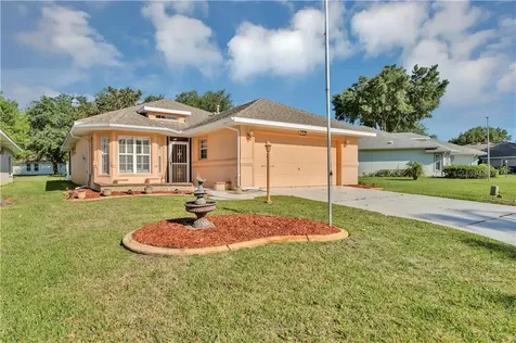 21930 King Alfred Street Leesburg FL 34748