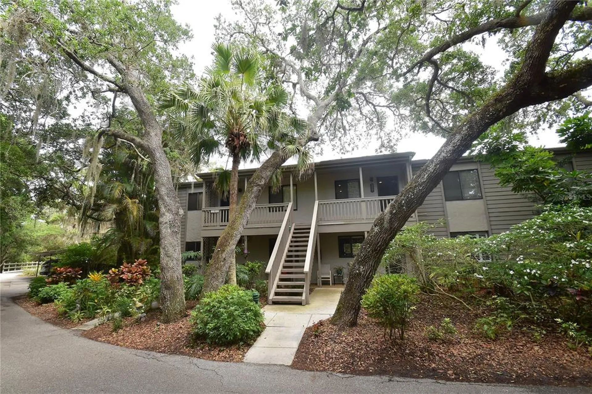 1523 Clower Creek Drive Sarasota FL 34231