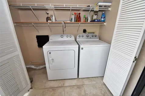 1523 Clower Creek Drive Sarasota FL 34231