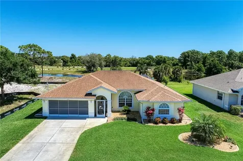 104 Fairway Road Rotonda West FL 33947