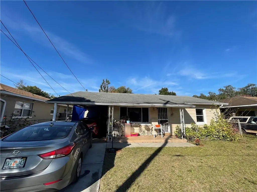 2214 E Mcberry Street Tampa FL 33610
