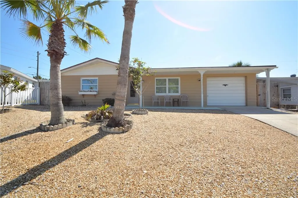 3438 Briar Cliff Drive Holiday FL 34691