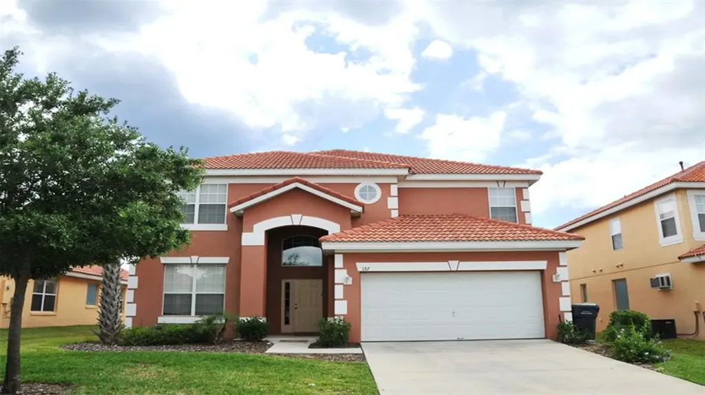 248 Carrera Avenue Davenport FL 33897