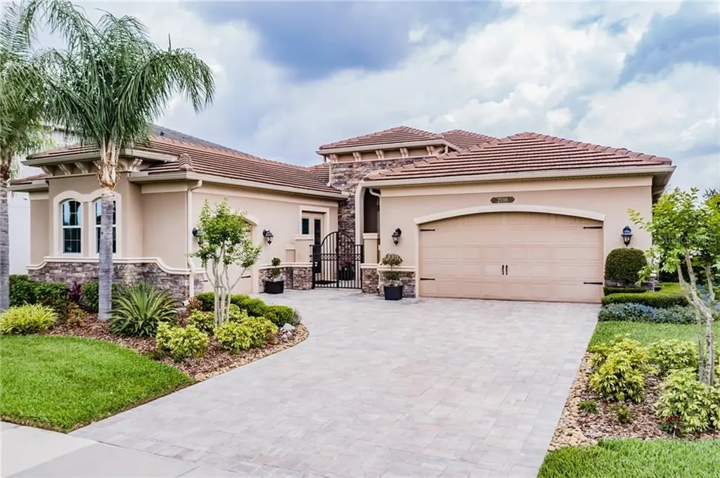 2598 Oakwood Preserve Drive Wesley Chapel FL 33543