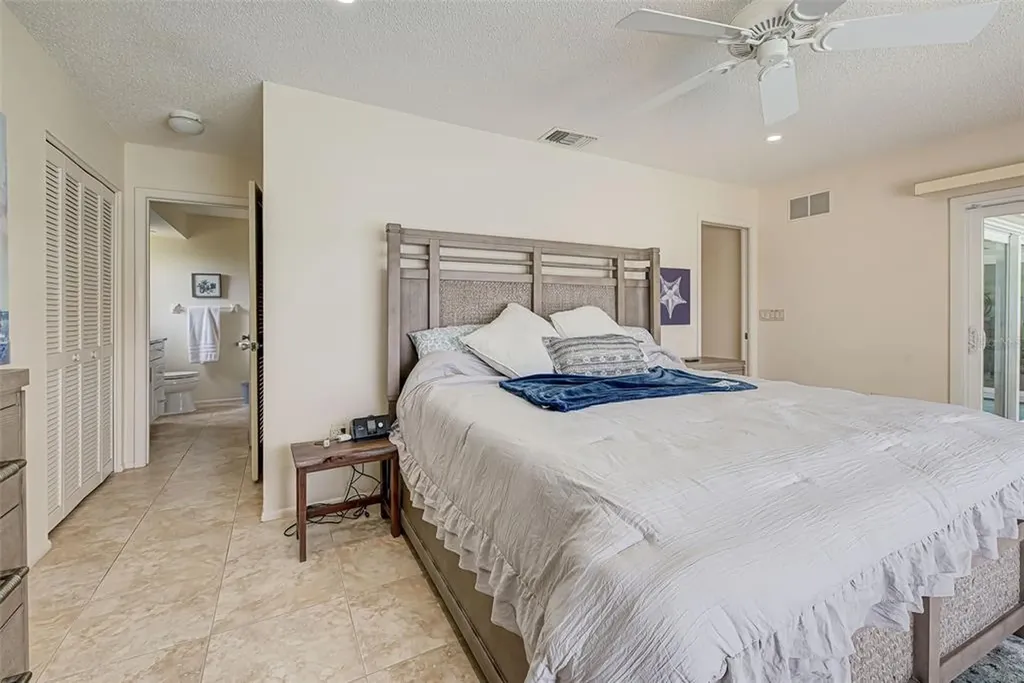 3670 Emily Lane Sarasota FL 34238