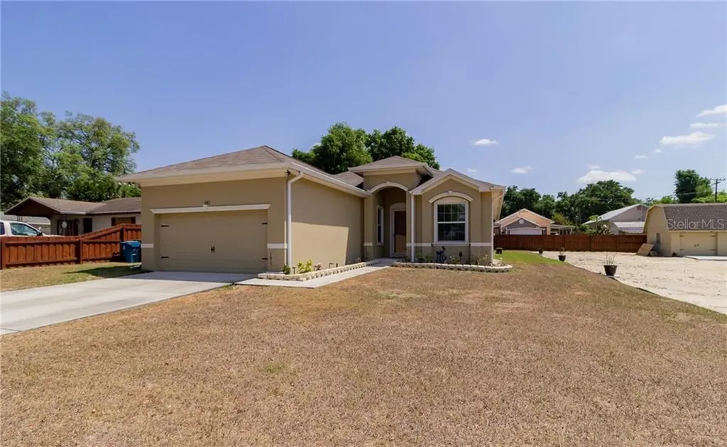 643 High Street Lake Wales FL 33853