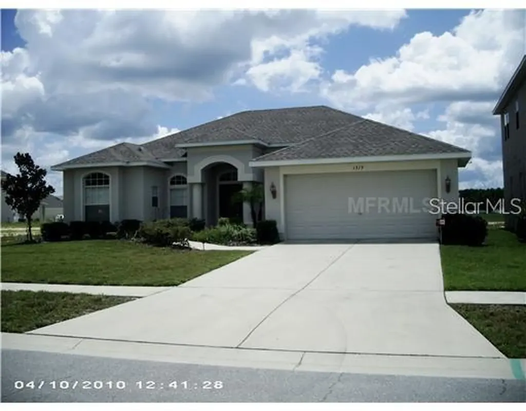 1319 Rushgrove Circle Dover FL 33527