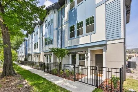 3122 W Azeele Street Tampa FL 33609