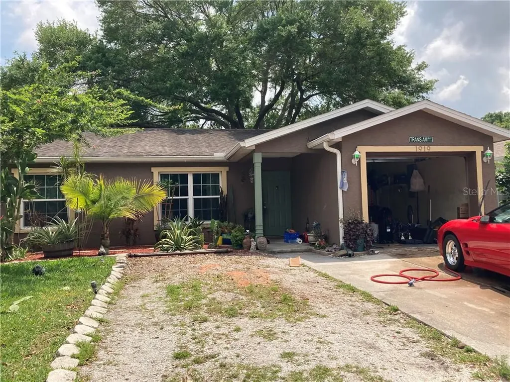 1919 Hudson Court Oldsmar FL 34677