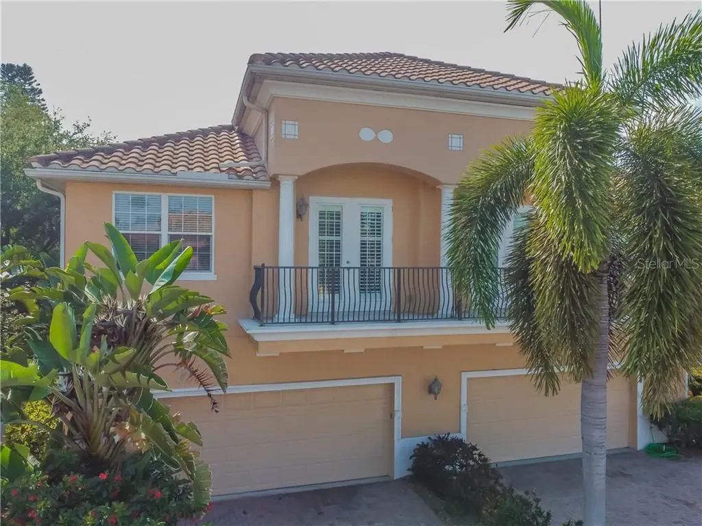 193 Banyan Bay Drive St Petersburg FL 33705