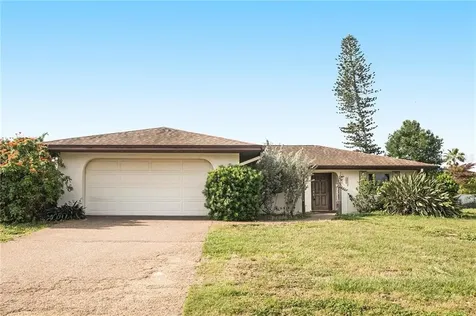3803 24th Avenue W Bradenton FL 34205