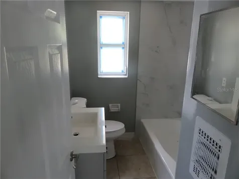 827 42nd Street Sarasota FL 34234