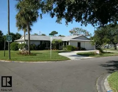 4300 50th Place S St Petersburg FL 33711