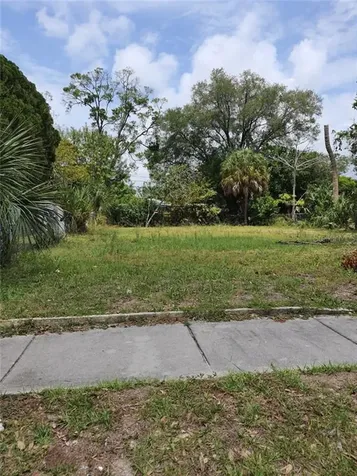 2545 Queensboro Avenue S St Petersburg FL 33712