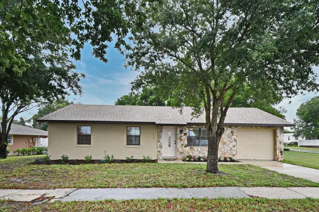 3480 Seminole Avenue Oviedo FL 32765